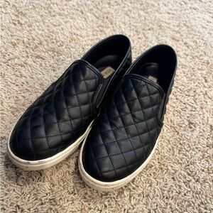 Steve Madden Faux Leather Flats